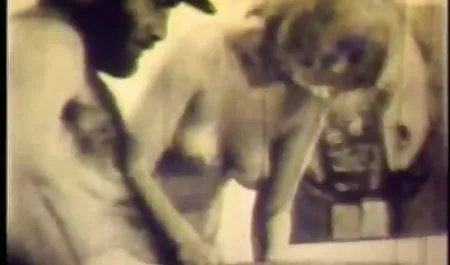مفتخر به دانلود کانال سکسی ارائه همسرش