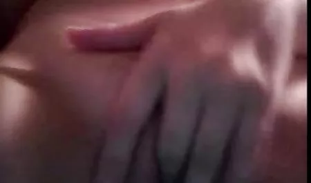 دختر بسیار سگ ماده, بیدار شو دانلود استیکرهای سکسی پدر او و دمار از روزگارمان درآورد