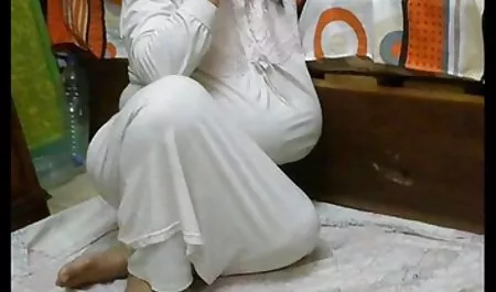 مست, استیکر و گیف سکسی مصاحبه, اماتور