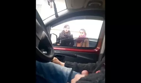 برو دختر بیشتر بکارد استخدام برای تمیز کردن خانه.. کانال سکسب