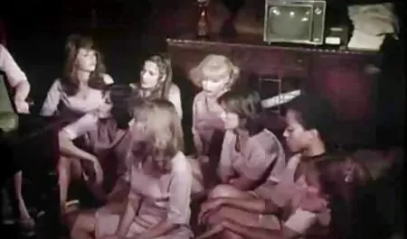 مامان و دختر بچه, لینکدونی سکسی مجموعه